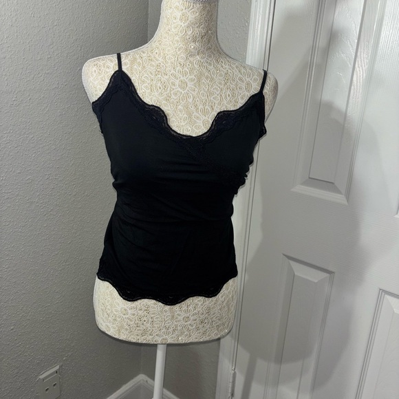 Express Black Lace-Trim Cami - Picture 4 of 6